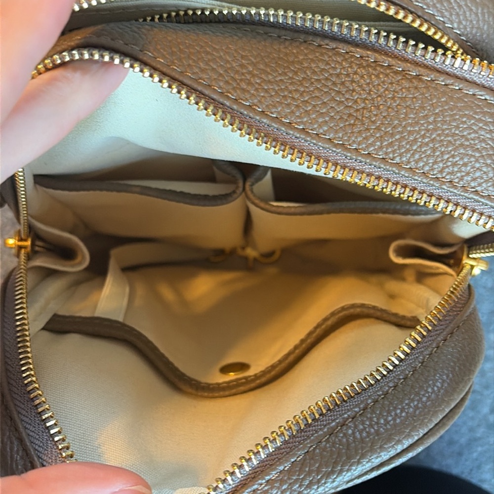 Minooy crossbody - Picture 4 of 8